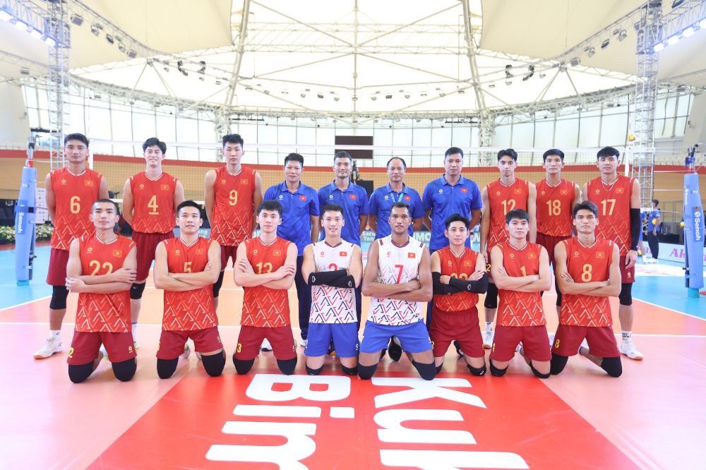 Đội tuyển bóng chuyền nam Việt Nam thi đấu