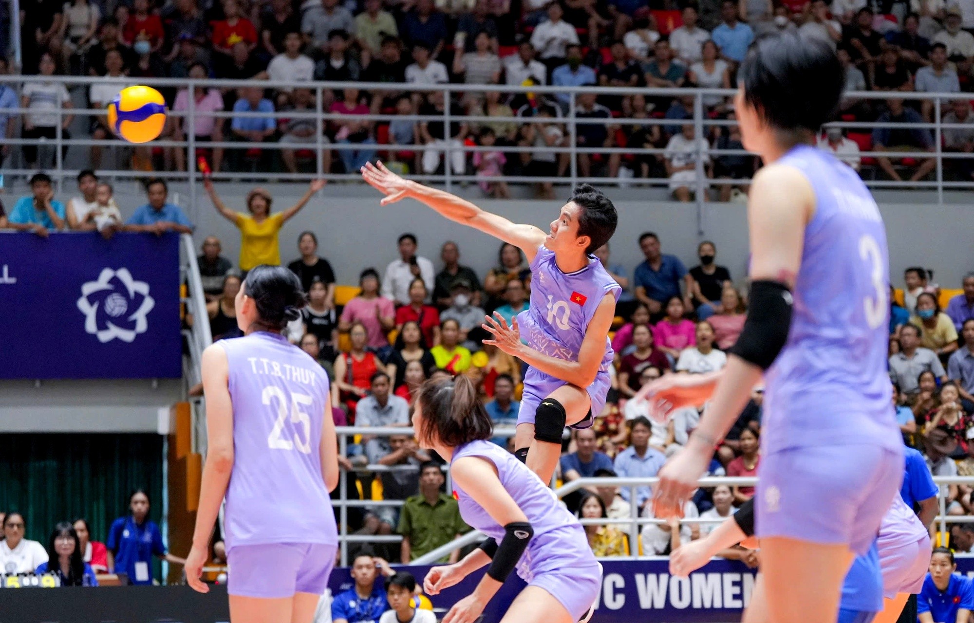 Giải bóng chuyền VTV Cup