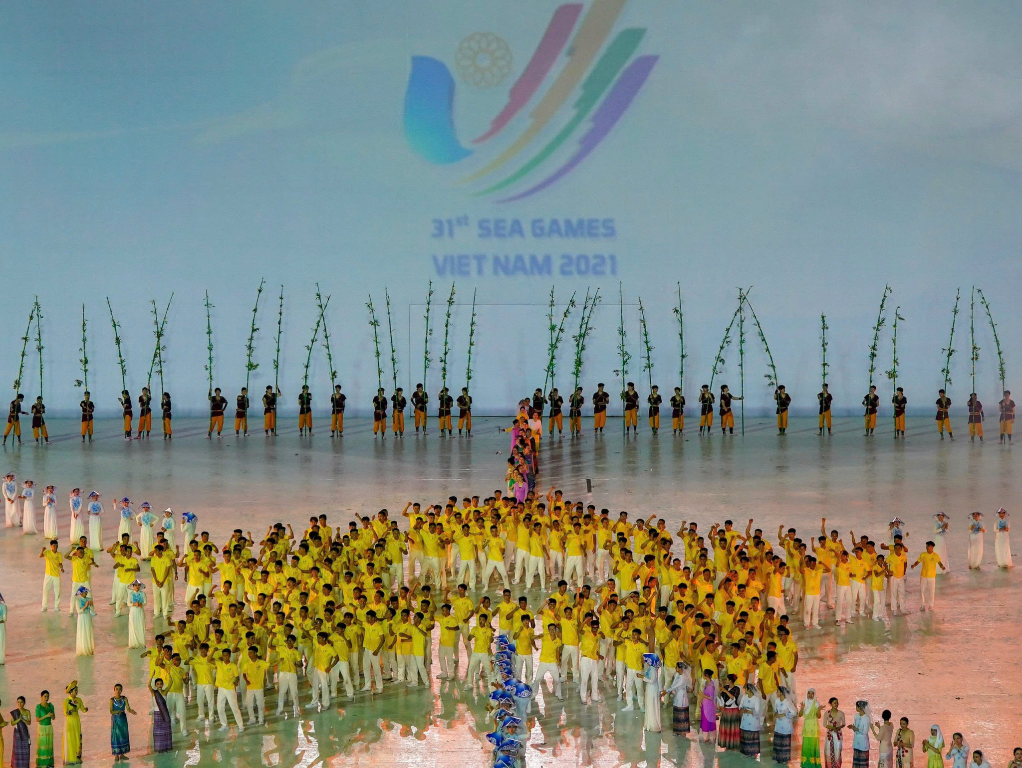 Vận động viên Việt Nam thi đấu quốc tế